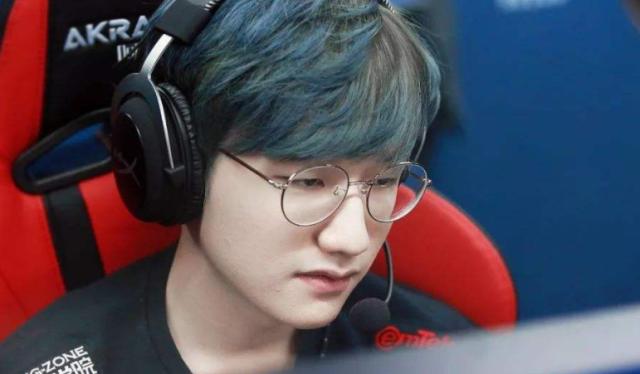 阿尔瓦雷斯快问快答：希望大家叫我胡利安或小蜘蛛；最爱烤肉