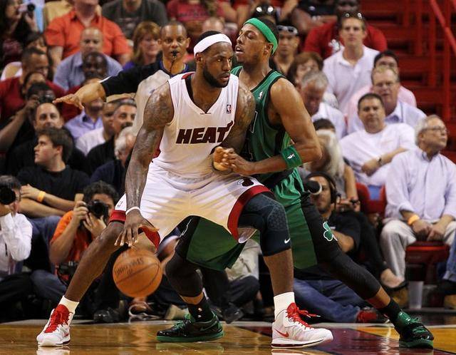 数据对比分 数据对比分