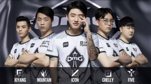 例如连续三 例如连续三